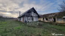 Casa individuala de vanzare la rosu cu teren generos, Seceani