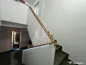 Casa individuala, 6 camere, 3 bai, garaj,acces auto, teren de 411 