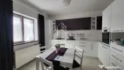 Duplex despartit prin zid dublu,4 camere,2 bai,Dumbravita Kaufland 