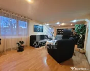 Casa individuala de vanzare cu 4 camere, 2 bai si 2 garaje, Lipovei 