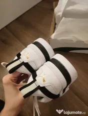 Adidasi Puma Mayze 