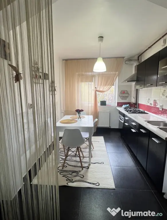 apartament 2 camere de inchiriat, zona Sebastian/ Salaj