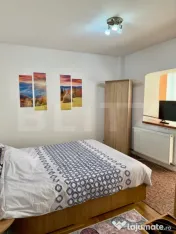 Apartament 3 camere, decomandat 