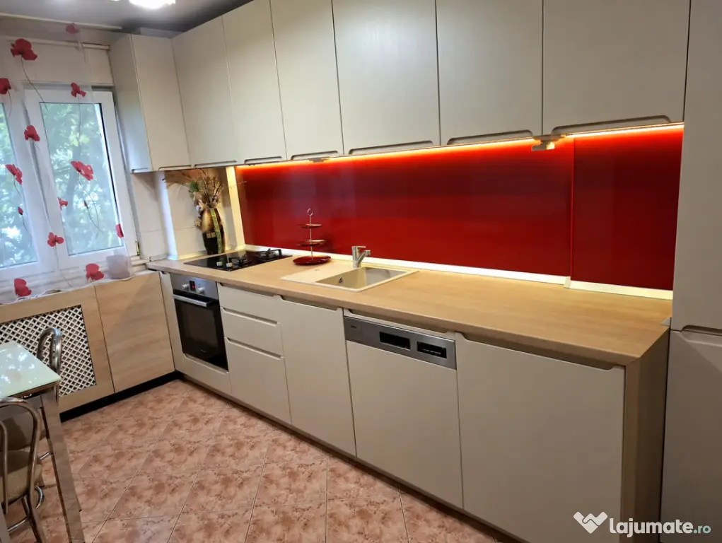 Apartament 3 camere | 65 mp | Etaj 3/4 | Parcare și boxă | - Cluj-Napoca (Cluj)