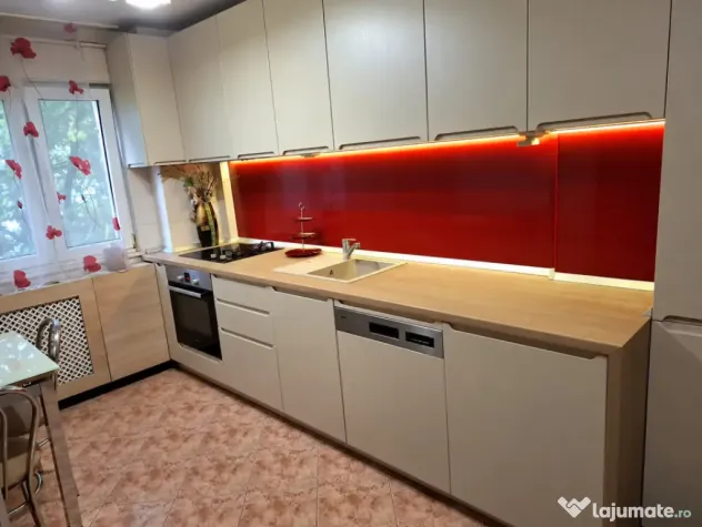 Apartament 3 camere | 65 mp | Etaj 3/4 | Parcare și boxă | - Cluj-Napoca (Cluj)