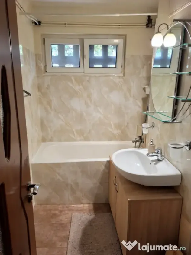 Apartament 3 camere | 65 mp | Etaj 3/4 | Parcare și boxă | - Cluj-Napoca (Cluj)