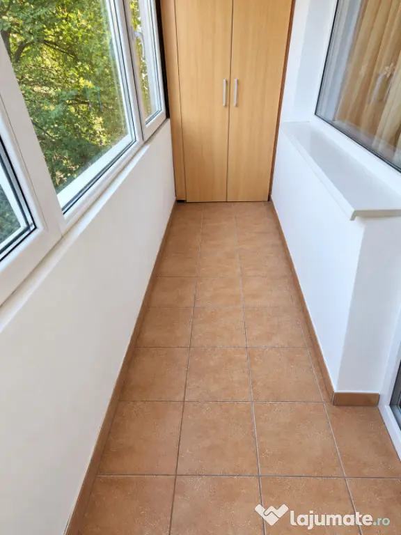 Apartament 3 camere | 65 mp | Etaj 3/4 | Parcare și boxă | - Cluj-Napoca (Cluj)