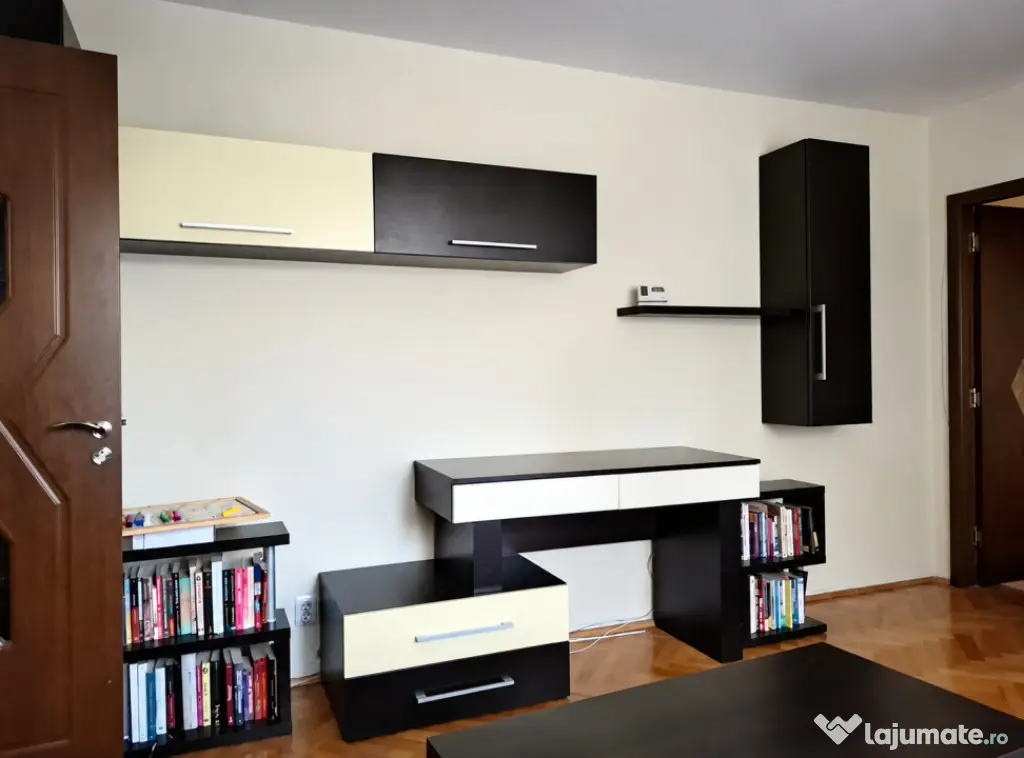 Apartament 3 camere | 65 mp | Etaj 3/4 | Parcare și boxă | - Cluj-Napoca (Cluj)