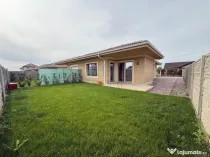 UN DUPLEX DEOSEBIT #206;N MO#536;NI#538;A NOU#258;!