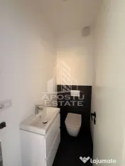 Apartamet cu 2 camere de inchiriat-lux, loc de parcare, Dumbravita 