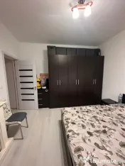 Apartament cu 2 camere decomandate de vânzare în zona Prim