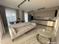 Prima inchiriere apartament 3 camere 2 bai 97mp -Copou, Azimut-