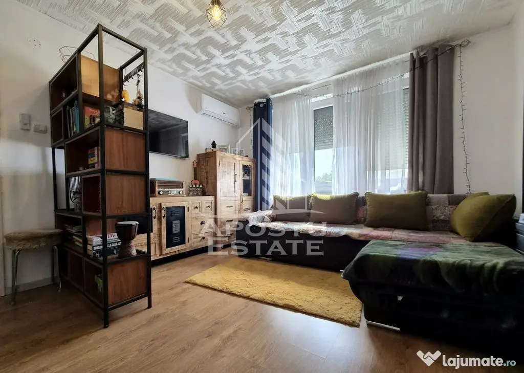 Apartament doua camere semidecomandat,zona Garii - Arad (Arad)