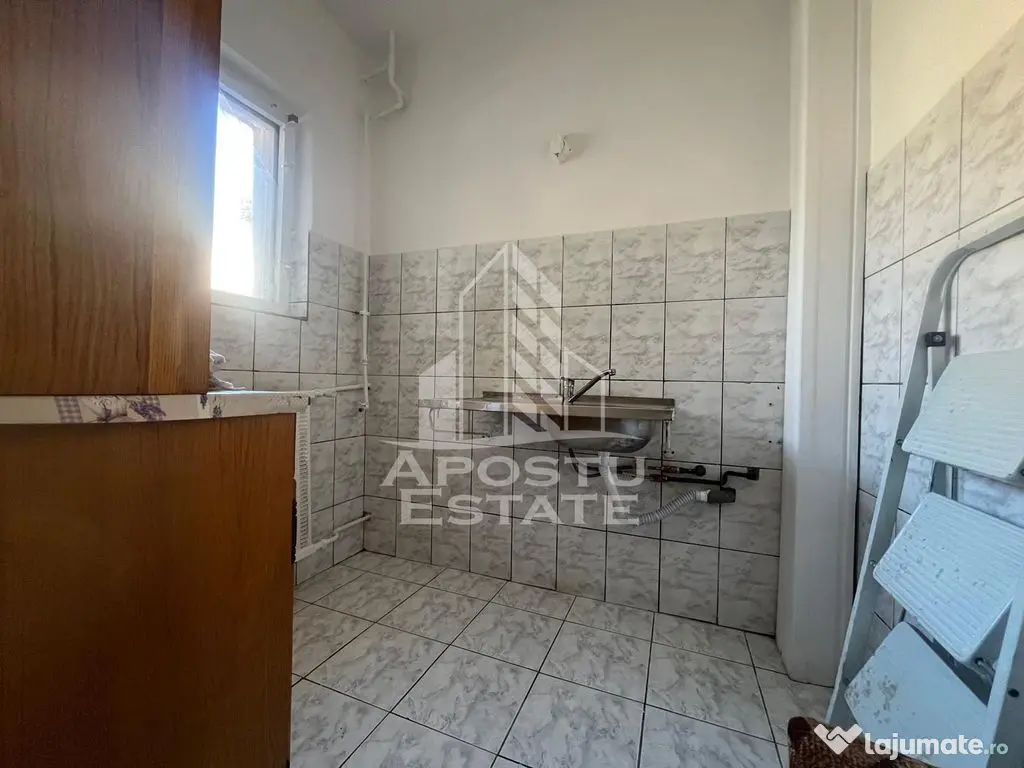 Apartament 1 camere, zona confectii - Arad (Arad)