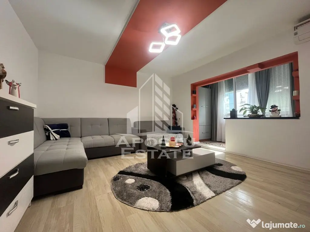 Apartament 3 camere, centrala proprie, zona Confectii - Arad (Arad)