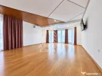 Vila generoasa,ideala pentru clinica ,zona Via Carmina