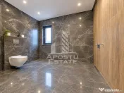 Vila generoasa,ideala pentru clinica ,zona Via Carmina