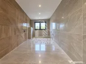 Vila generoasa,ideala pentru clinica ,zona Via Carmina