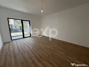 Apartament 3 camere 2 bai ,decomandat, parter, tractorul nou 