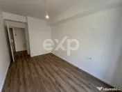 Apartament 3 camere 2 bai ,decomandat, parter, tractorul nou 