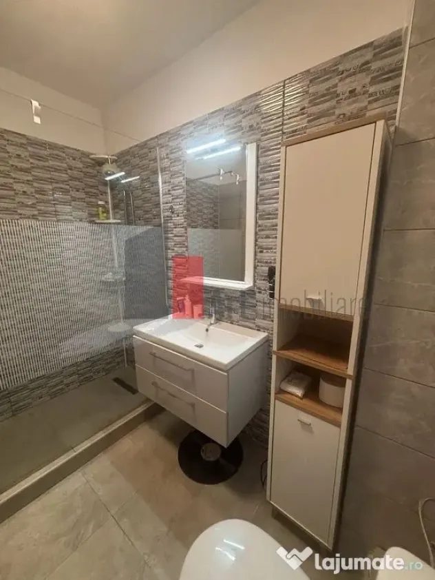 Vanzare apartament 3 camere Pacii+ 2 locuri de parcare - Bucuresti (Bucuresti-Ilfov)