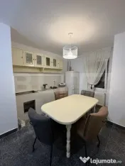 Apartament Unirii , 2 camere , etaj 2