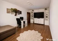 Apartament 2 camere, decomandat, zona Soarelui