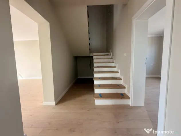 Duplex modern, 5 camere, 3 bai - Dumbravita - Dumbravita (Timis)