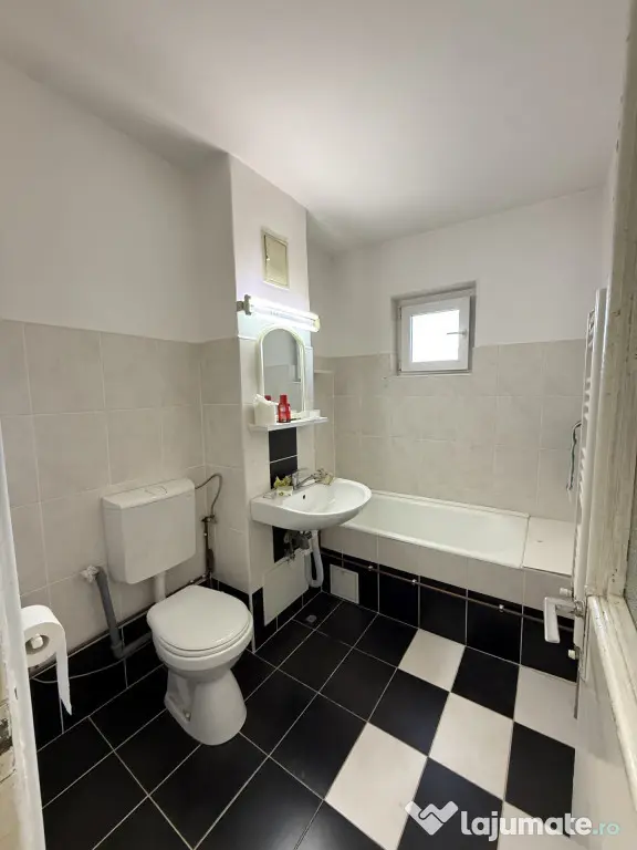 Apartament cu 3 camere, decomandat, 2 balcoane - Soarelui - Timisoara (Timis)