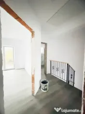 Duplex modern 4 camere, 300mp teren, 101mp utili in Utvin 