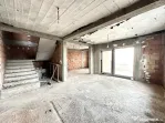 Duplex la roșu cu 5 camere, 127 mp utili 305 mp teren - Dum