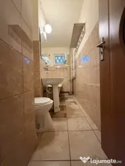 Apartament 2 camere, semidecomandat, 55 mp utili, etaj 1 - C 