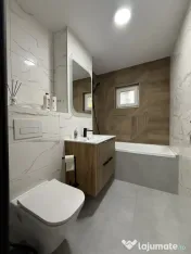 Apartament lux, 4 camere, 84 mp utili + 2 balcoane - COMPLEX