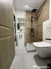 Apartament lux, 4 camere, 84 mp utili + 2 balcoane - COMPLEX