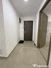 Apartament lux, 4 camere, 84 mp utili + 2 balcoane - COMPLEX