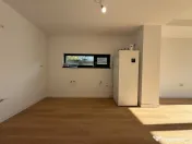 Apartament 2 camere, 53mp util, panouri solare, pompa de cal 