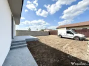 Casa individuala cu 3 camere, 68 mp utili, 290 mp teren - Sa 