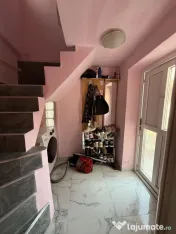 Apartament la curte comuna, 70 mp utili, parter + mansarda -