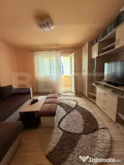 Apartament cu 3 camere, stare foarte buna, cu centrala propr