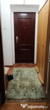 Apartament 2 camere, parter, 40 mp, zona Ronat 