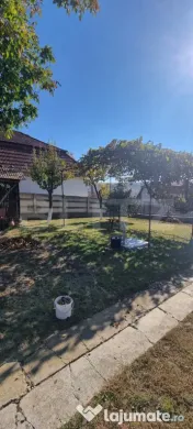 Casa cu 2 camere, 100 mp, zona Tritenii de Jos 