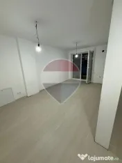 Spatiu de birouri de inchiriat-parter-bloc nou-loc de parcare inclus 