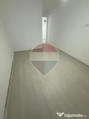 Spatiu de birouri de inchiriat-parter-bloc nou-loc de parcare inclus 