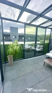 Penthouse de vanzare finisaje premium cu terasa generoasa Fl