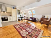 Privilegio Brasov, 73 mp terasa, unic pe nivel, boxa, gara 