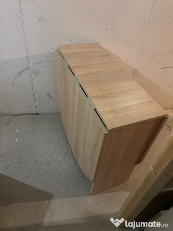 Masa extensibila pentru 6 persoane