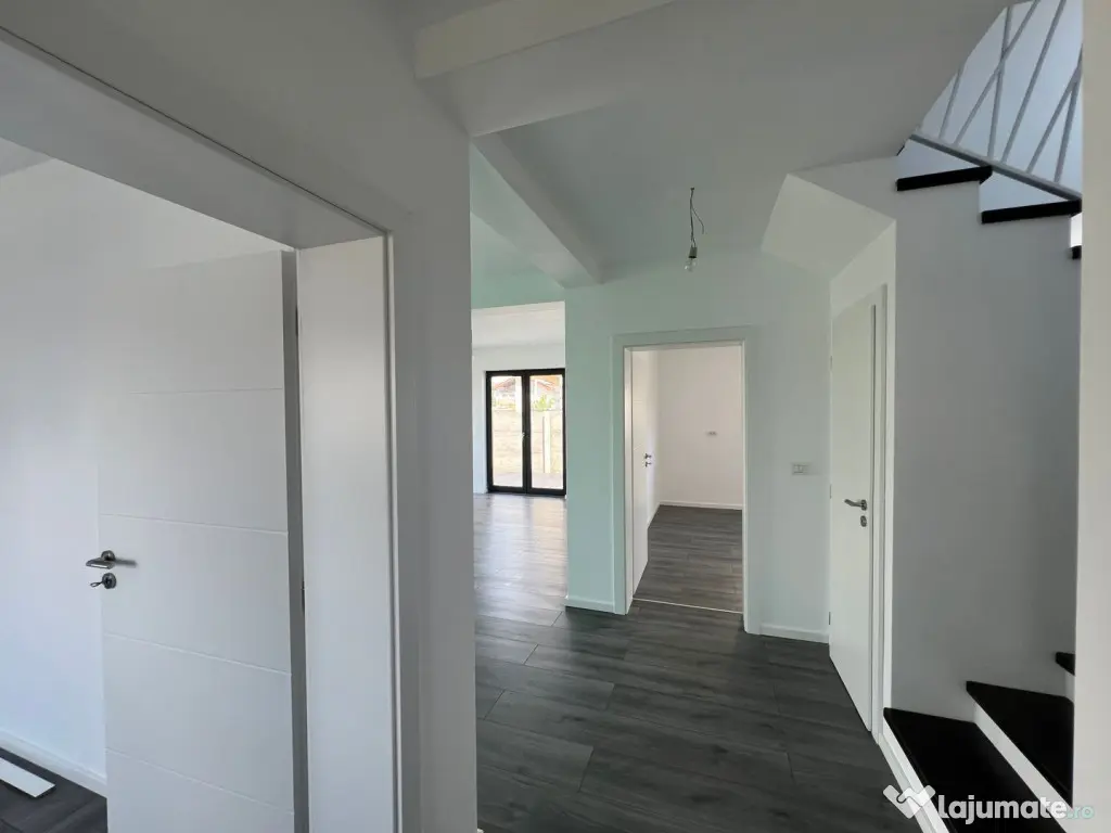COMISON 0% | Duplex 5 camere despartit prin carport | Chisod - Chisoda (Timis)