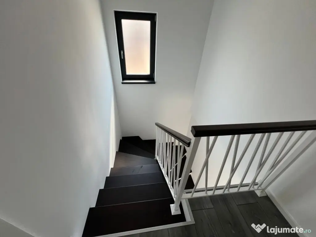COMISON 0% | Duplex 5 camere despartit prin carport | Chisod - Chisoda (Timis)