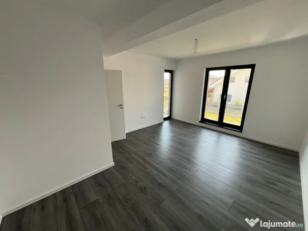 COMISON 0% | Duplex 5 camere despartit prin carport | Chisod - Chisoda (Timis)