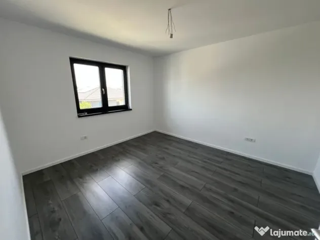 COMISON 0% | Duplex 5 camere despartit prin carport | Chisod - Chisoda (Timis)